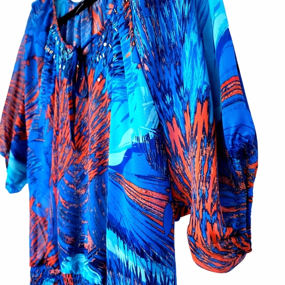 NEW! Bright Flowy Blouse - Picture 2 of 8